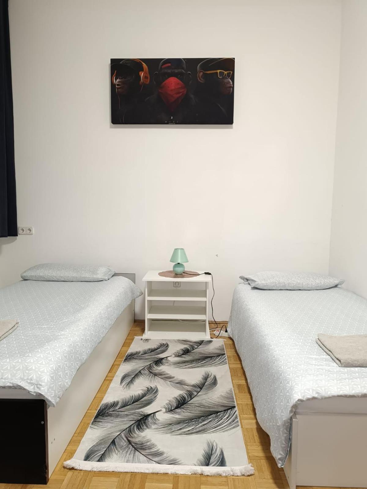 Wohnung In Der Naehe Wiener Stadthalle Und Zentrum 9 Екстер'єр фото
