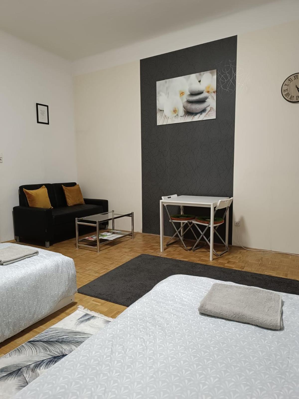 Wohnung In Der Naehe Wiener Stadthalle Und Zentrum 9 Екстер'єр фото